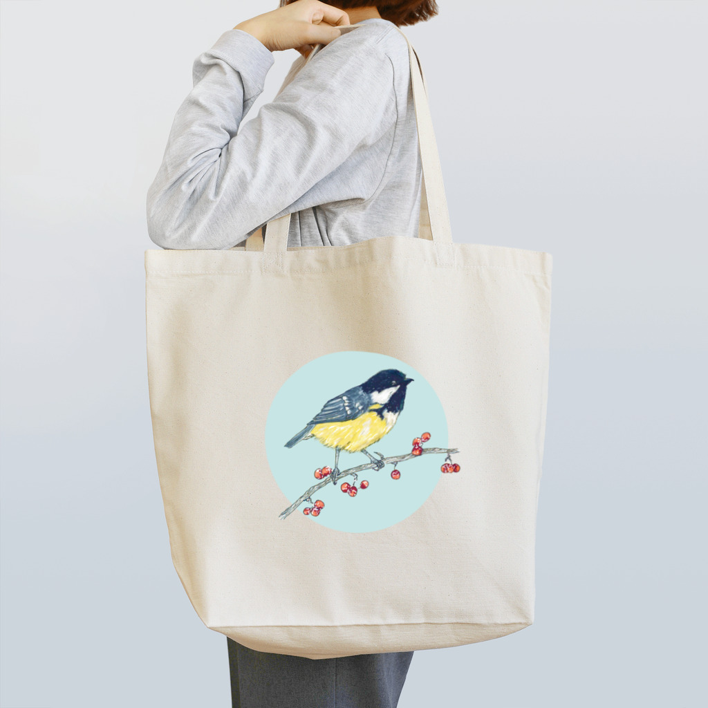 Nellyhime のアートのベリーと鳥 (Great Tit) Tote Bag