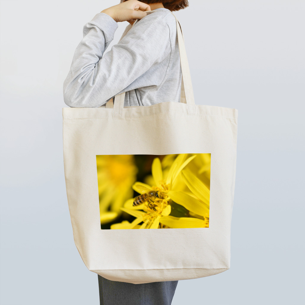 garyuの花と蜂 Tote Bag