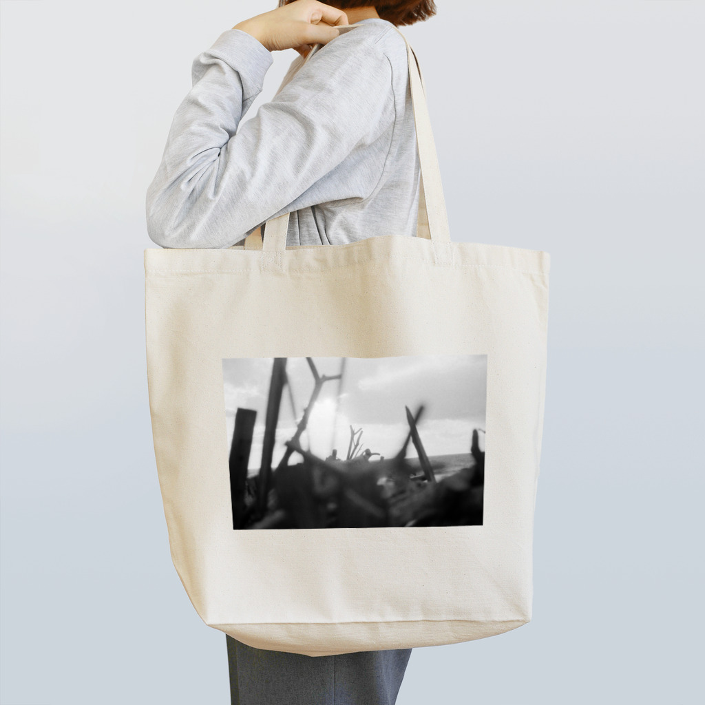 kio photo worksのEvening sea light Tote Bag