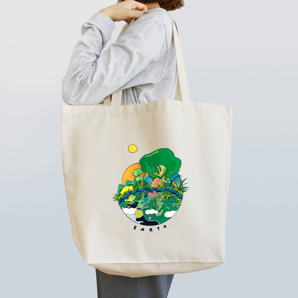 寝る子のEARTH Tote Bag