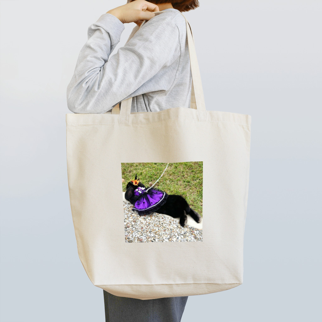 マツコ・デラックスちゃん！の魔女ッ子まっちゃん（寝） Tote Bag