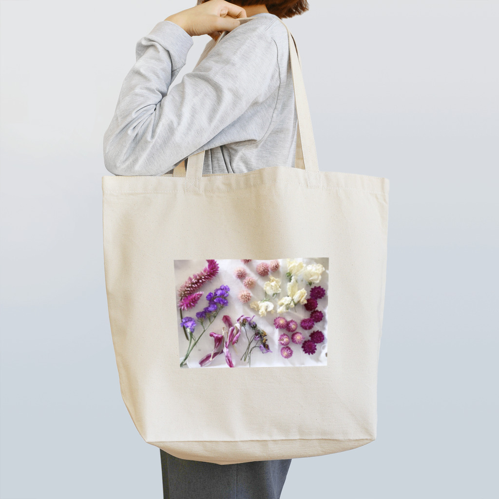 VIOLAのVIOLAのお庭のお花 Tote Bag