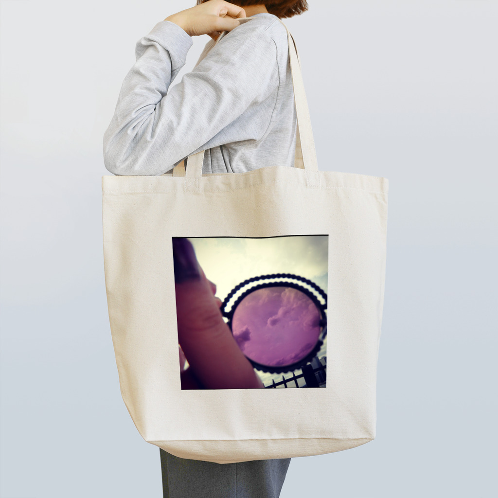 ニューヨークのサングラス越しの風景  Tote Bag