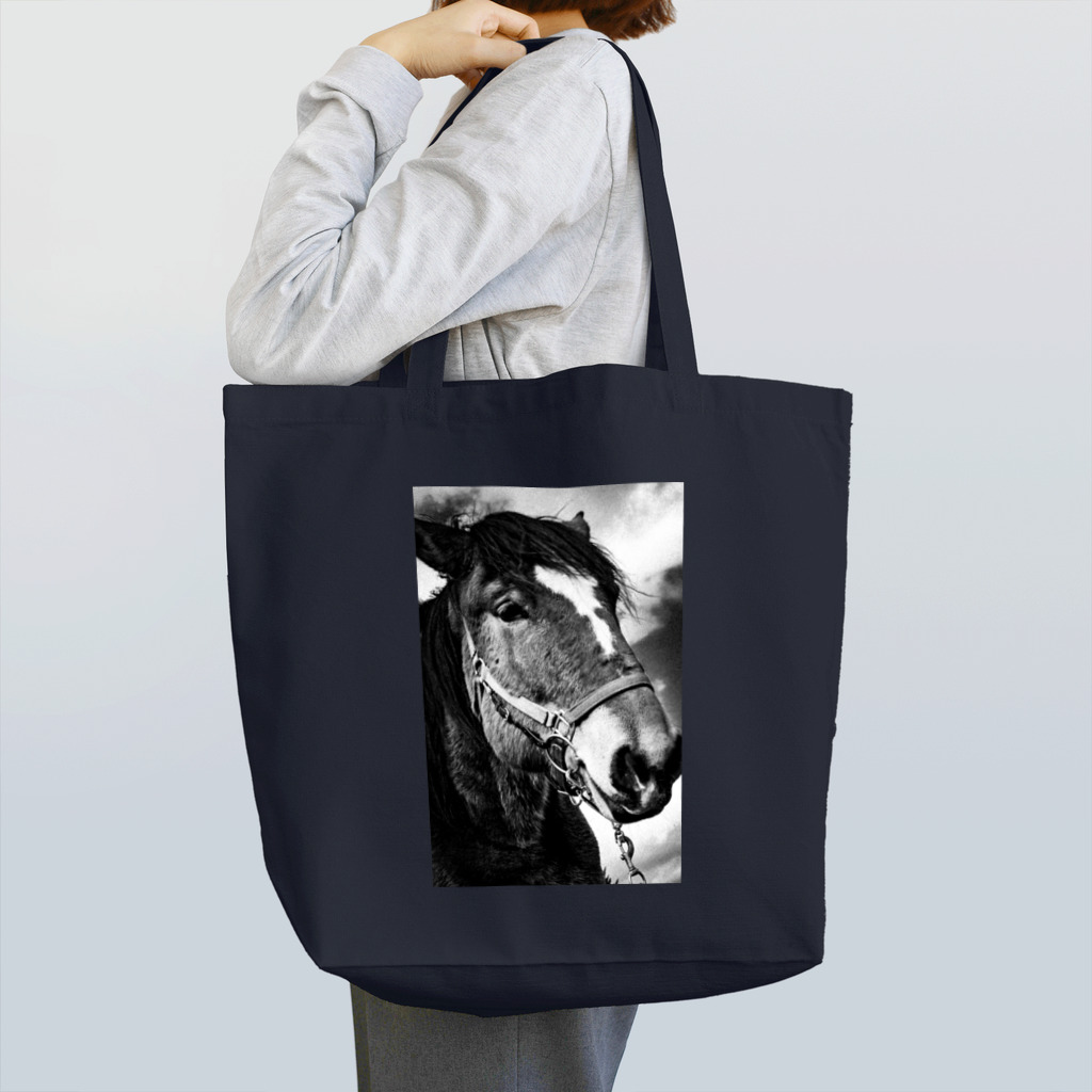 oe_photostudioの馬-HORSE- Tote Bag