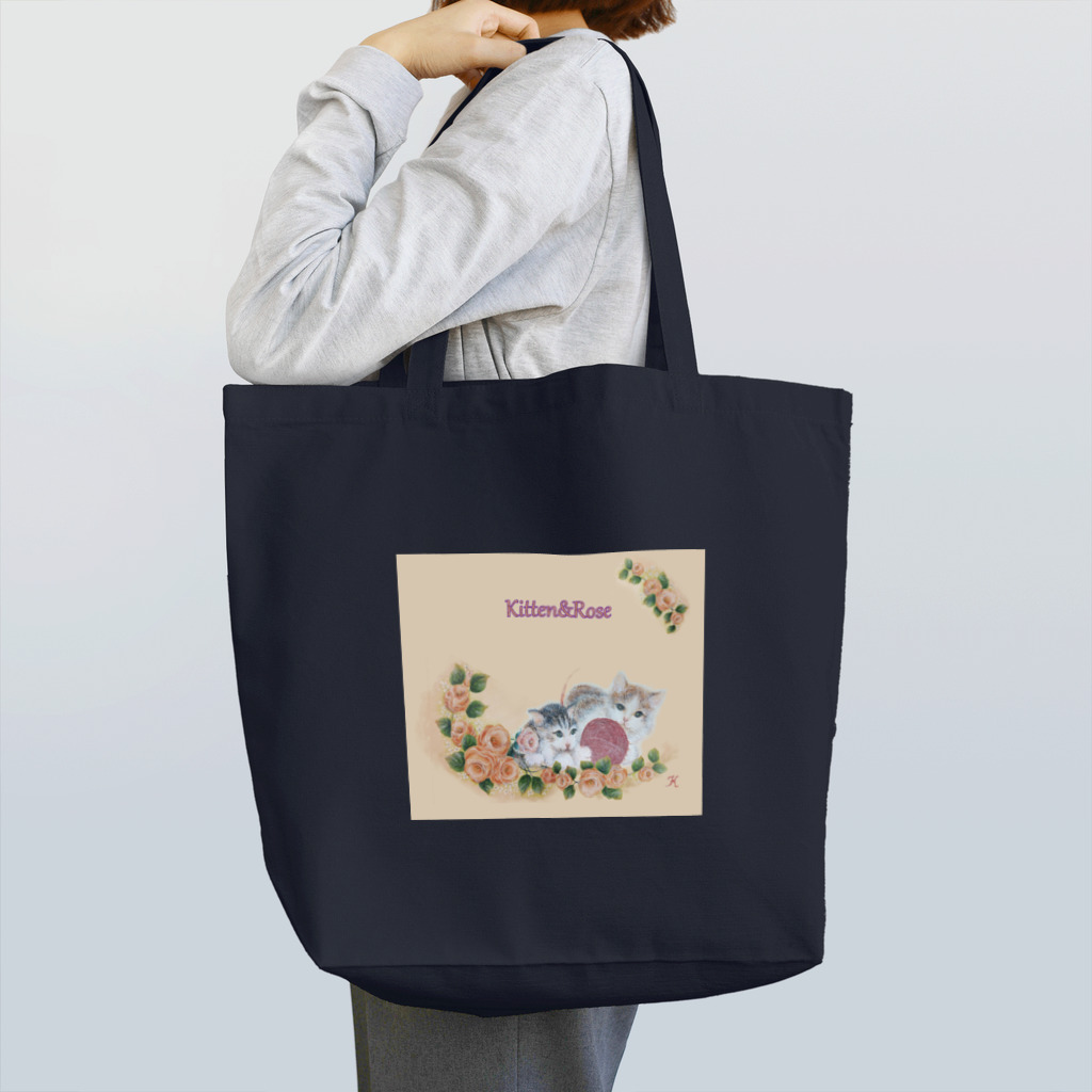 crystal-koaraのKitten&Rose Tote Bag
