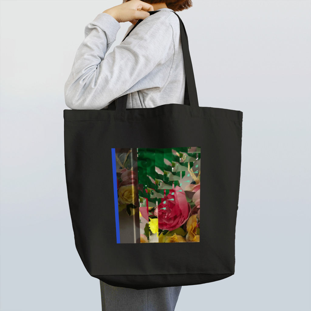 菅原瑞貴のFlower graphic Tote Bag