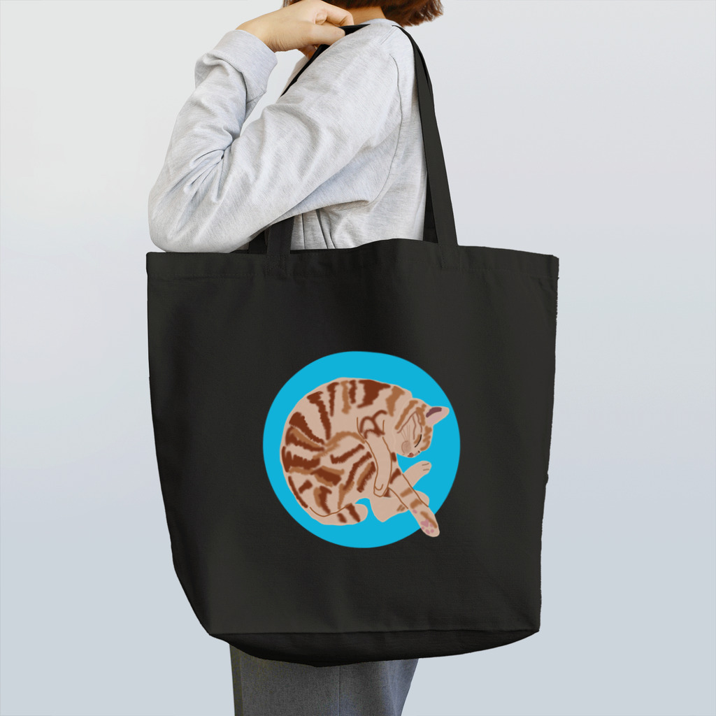 小鳥と映画館のニャンモナイト ブルー 茶トラ  Tote Bag