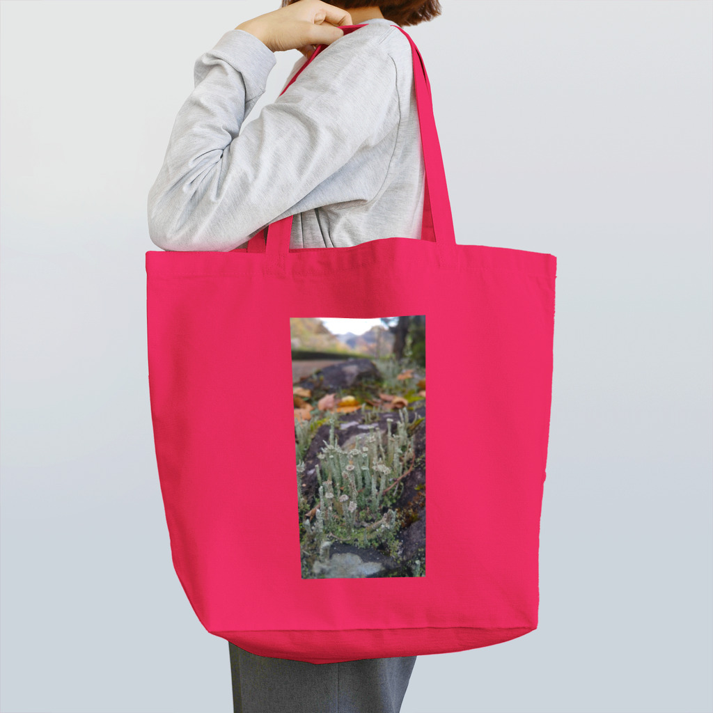 ミクロの地衣類ちゃん Tote Bag