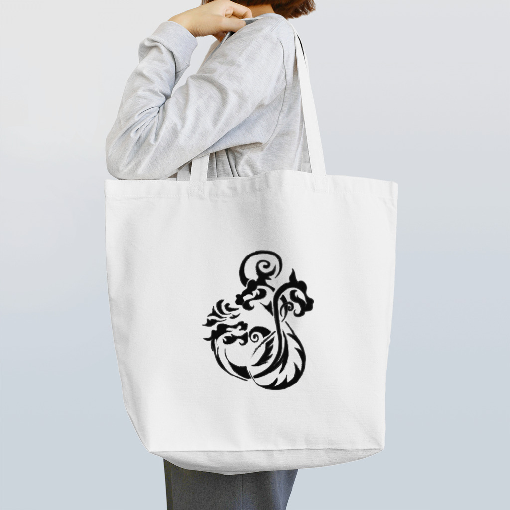 Chunchunの黒いドラゴン Tote Bag