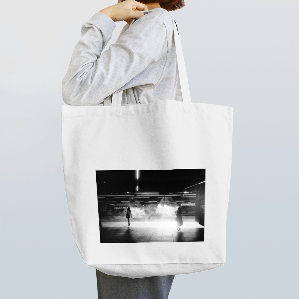 uhllynの鶴橋駅 Tote Bag