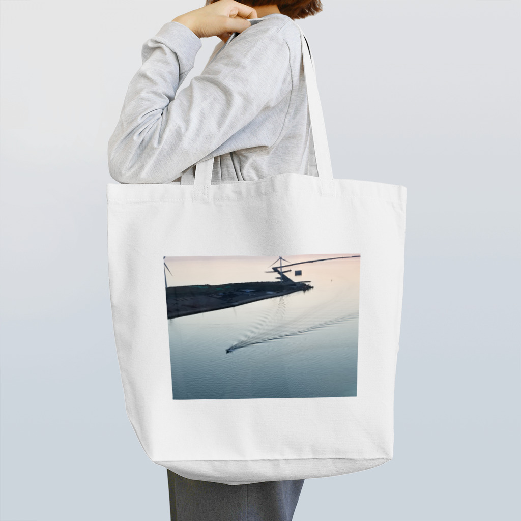 Mani.aruvadoの港の帰航 Tote Bag