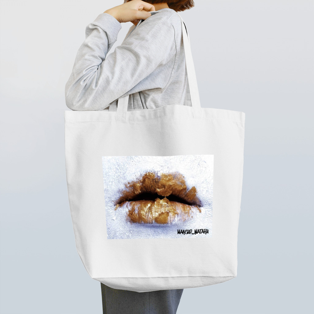 Makeup WataruのGolden Slumber Tote Bag