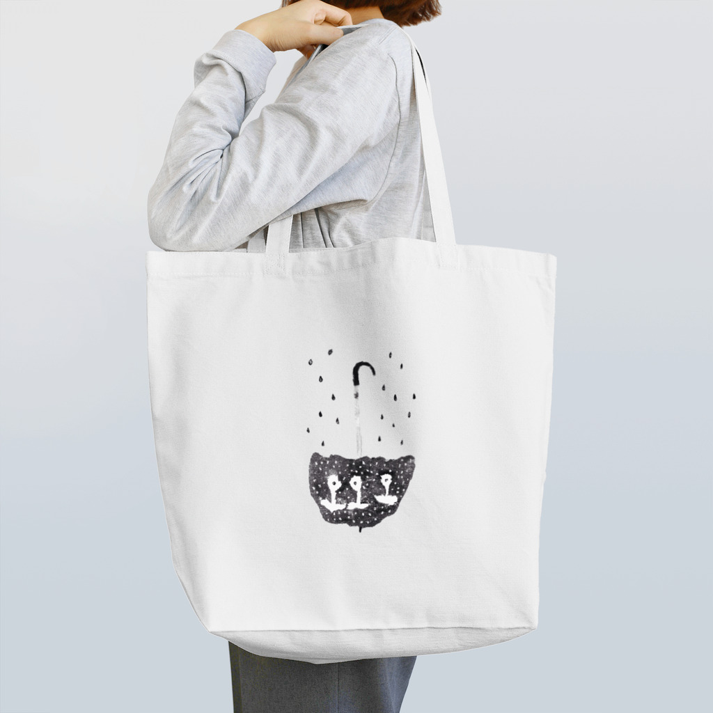 おばけうさこの雨ふり Tote Bag