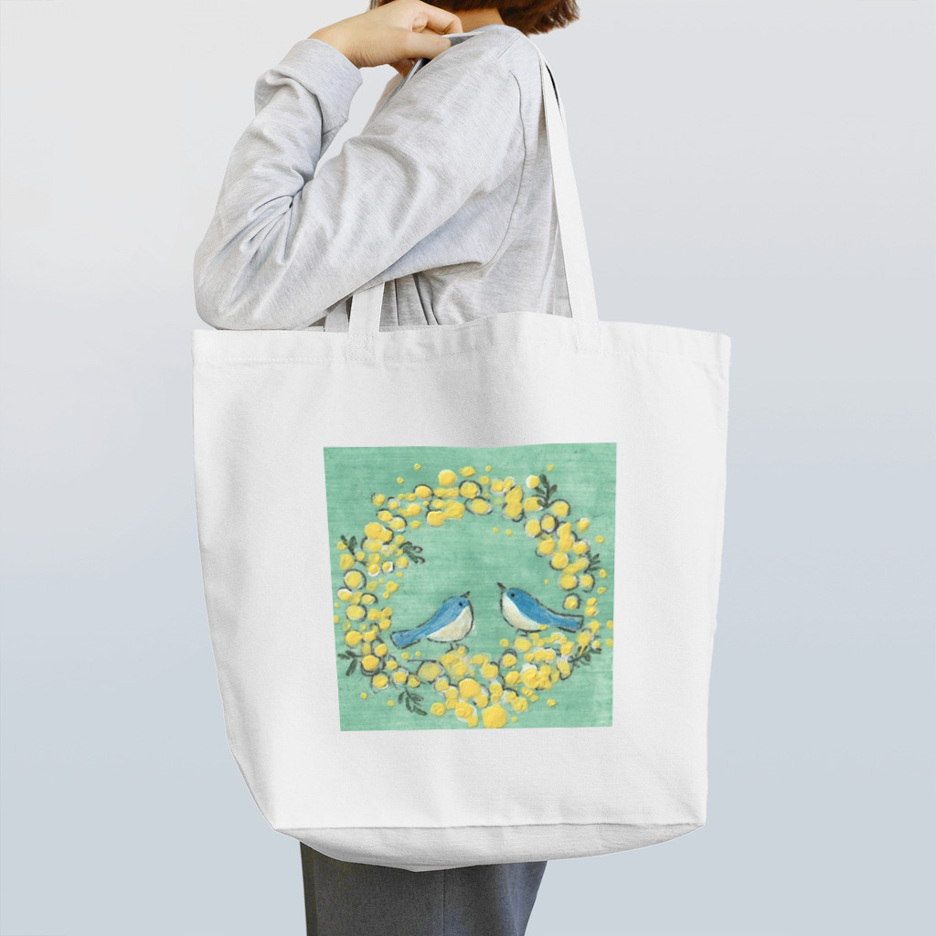 森の中の【日本画原画】ミモザのリースに集うしあわせの青い鳥 Tote Bag