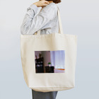 HOLD MY HAND,CHUCK!!のwinter room Tote Bag