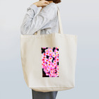 BAMBINERDSの Heart under flowers  ピンク Tote Bag