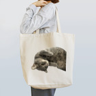グレージュ猫ロッタン🐈‍⬛のロッタンのリラックスタイム Tote Bag