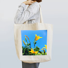 Tamzooの晴天の花 Tote Bag
