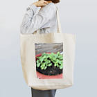 和み屋の新しい始まりを象徴する緑の新芽がプランターから顔を出しました🌱 トートバッグ