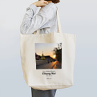 yutriptのチェンマイの夕陽 Tote Bag