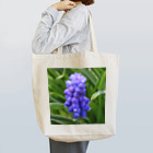 でおきしりぼ子の実験室のMuscari botryoides(1:1) トートバッグ