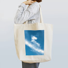 IMABURAIのClimbing the clouds Tote Bag