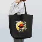 AckeeWolf Art Shopのスクーターに乗った猫 Tote Bag