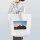 絵を頑張りたい人_ユキの薄暮 Tote Bag